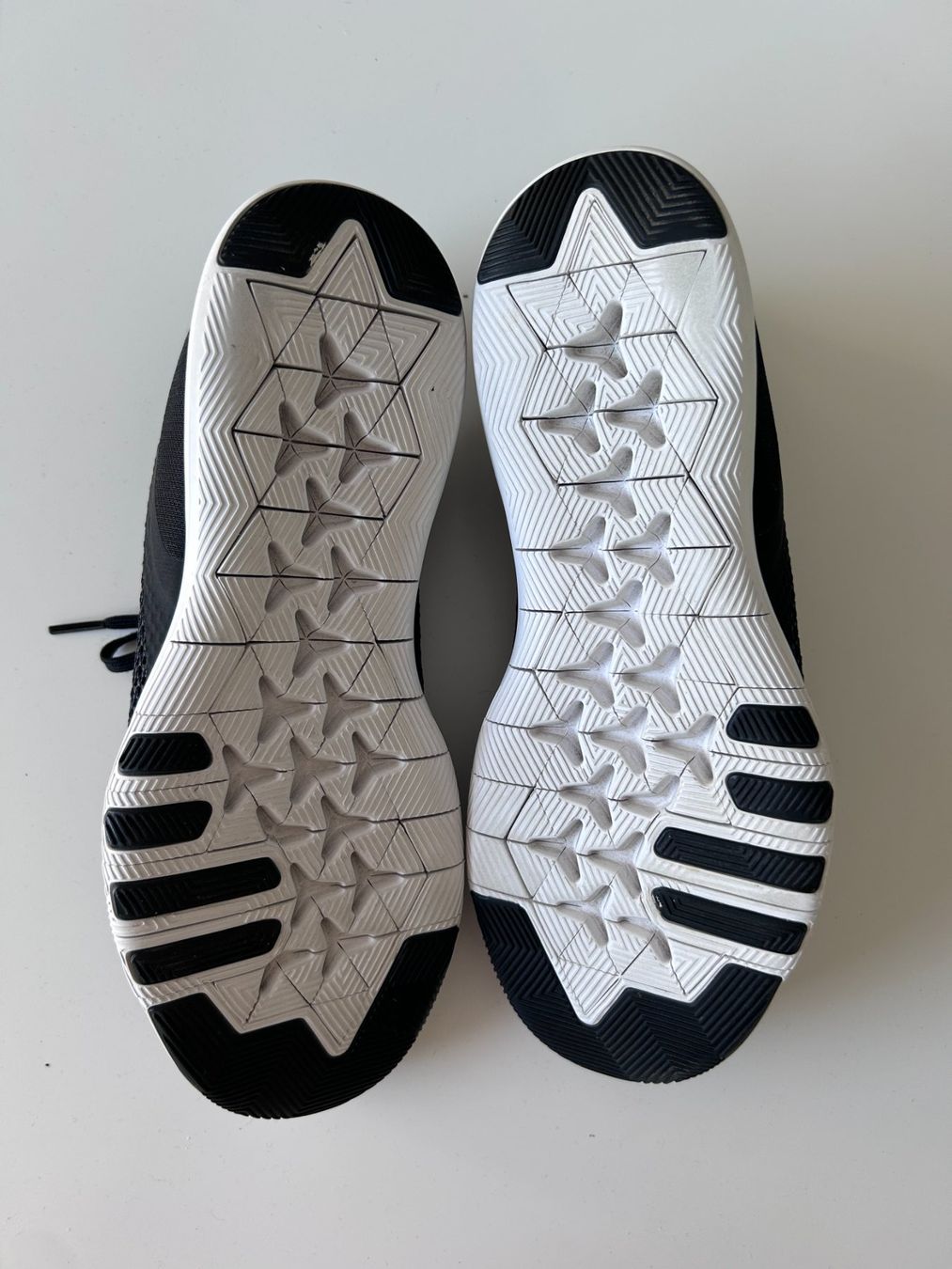 Nike Scarpe da uomo: Nike Training Flex TR 7 Sneakers – Usato da St. Gallen venduto da look-twice 5