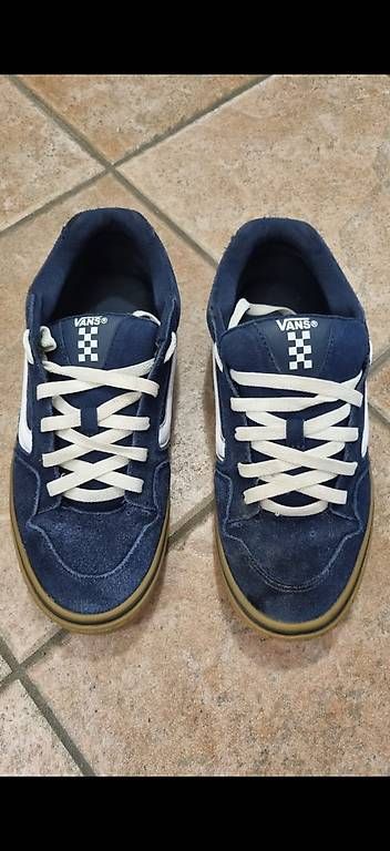 Schuhe für Jungen: Scarpe  – Gebraucht aus Stabio von bro_ygr7