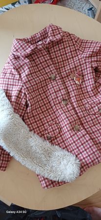 Karo Jacke mit Kunstpelzkragen Grösse 98 gebraucht