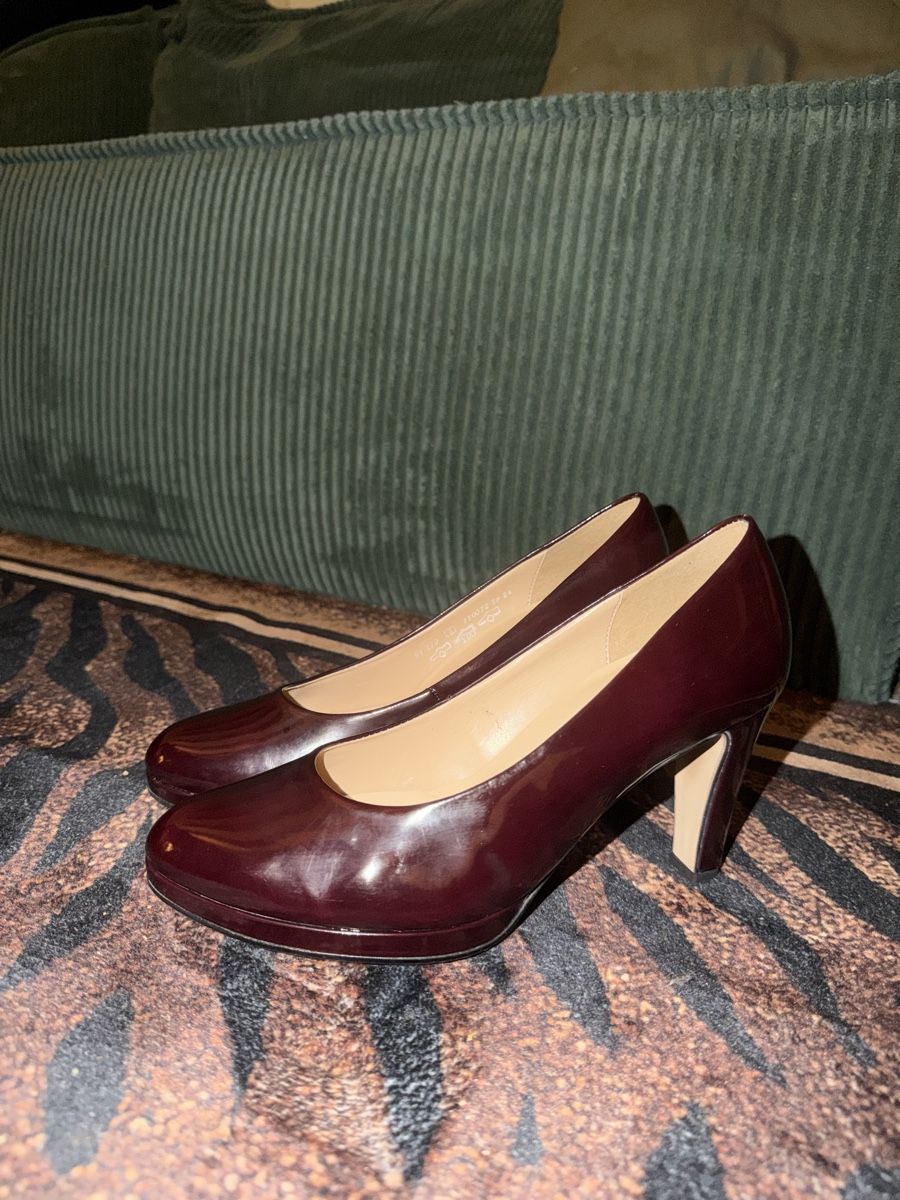 Chaussures femmes: Escarpins bordeaux  – D'occasion à La Tour-de-Peilz par mar_vgz2 3