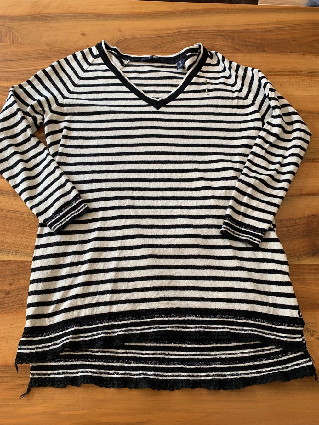 Maison Scotch Pullover & Sweatshirts: SCOTCH & SODA Longpullover Feinstrick Gr. M – Gebraucht aus Meiringen von SaltnPepa
