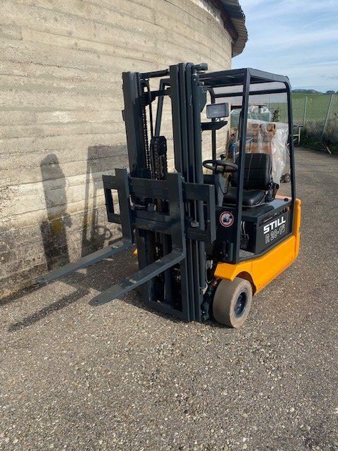 Still Carrelli elevatori e a forche: Still Elektro-Stapler R20-15 Triplex – Usato da Laufen venduto da VERARMUS11 6