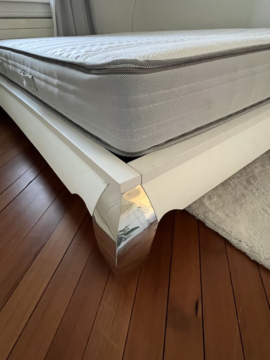Letti: Doppelbett 1.80 x 2m – Usato da Ostermundigen venduto da jovia2000 1
