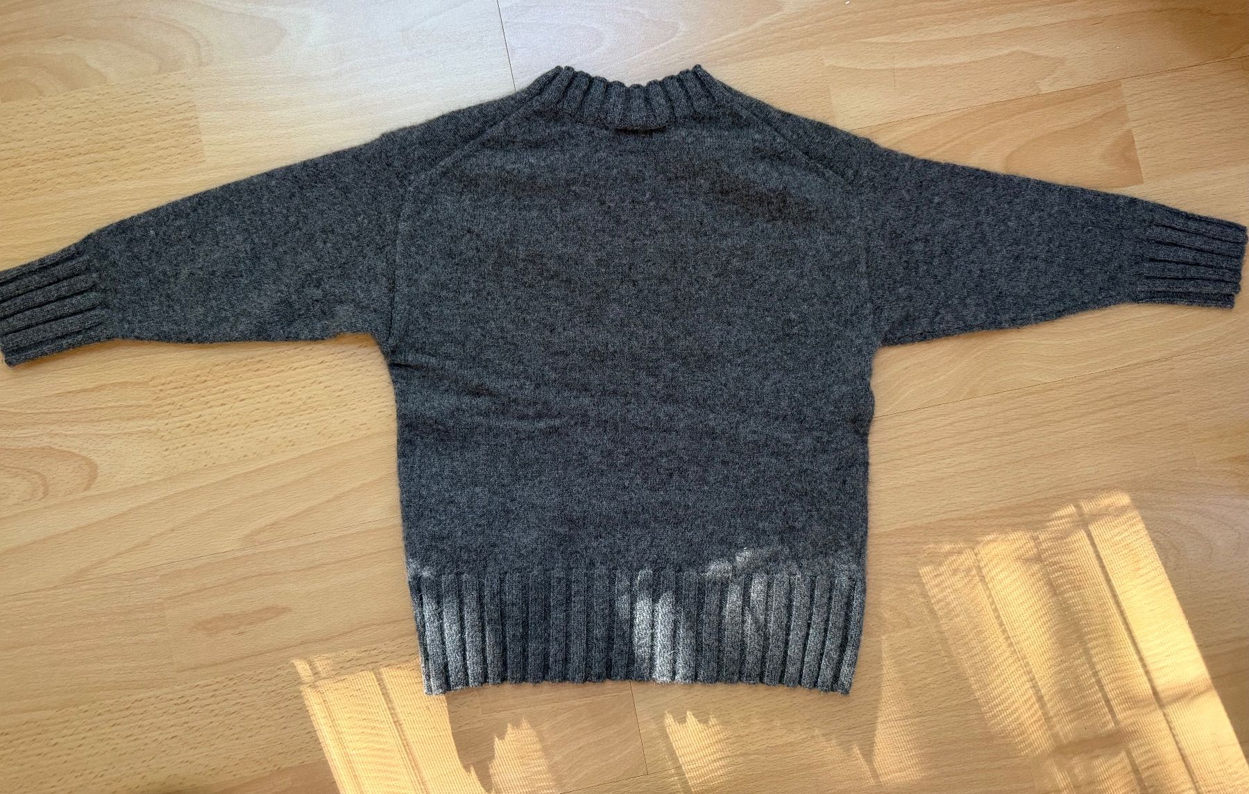 Zara Maglioni & Felpe: Zara - dunkelgrauer Kaschmirpullover Kinder – Usato da Zürich venduto da laurapb 1