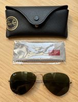 Ray-Ban Aviator Sonnenbrille mit Etui, goldene Fliegerbrille