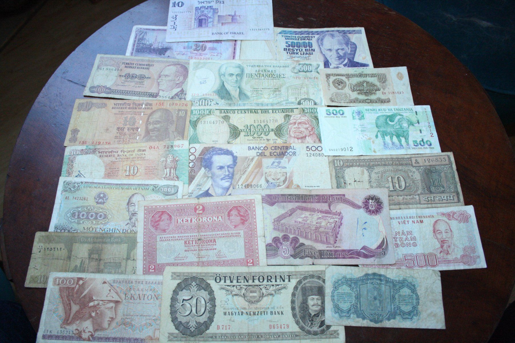 Banknoten: Lot 7 Vieux billets différents – Gebraucht aus Cormondrèche von Hermes.monnaies