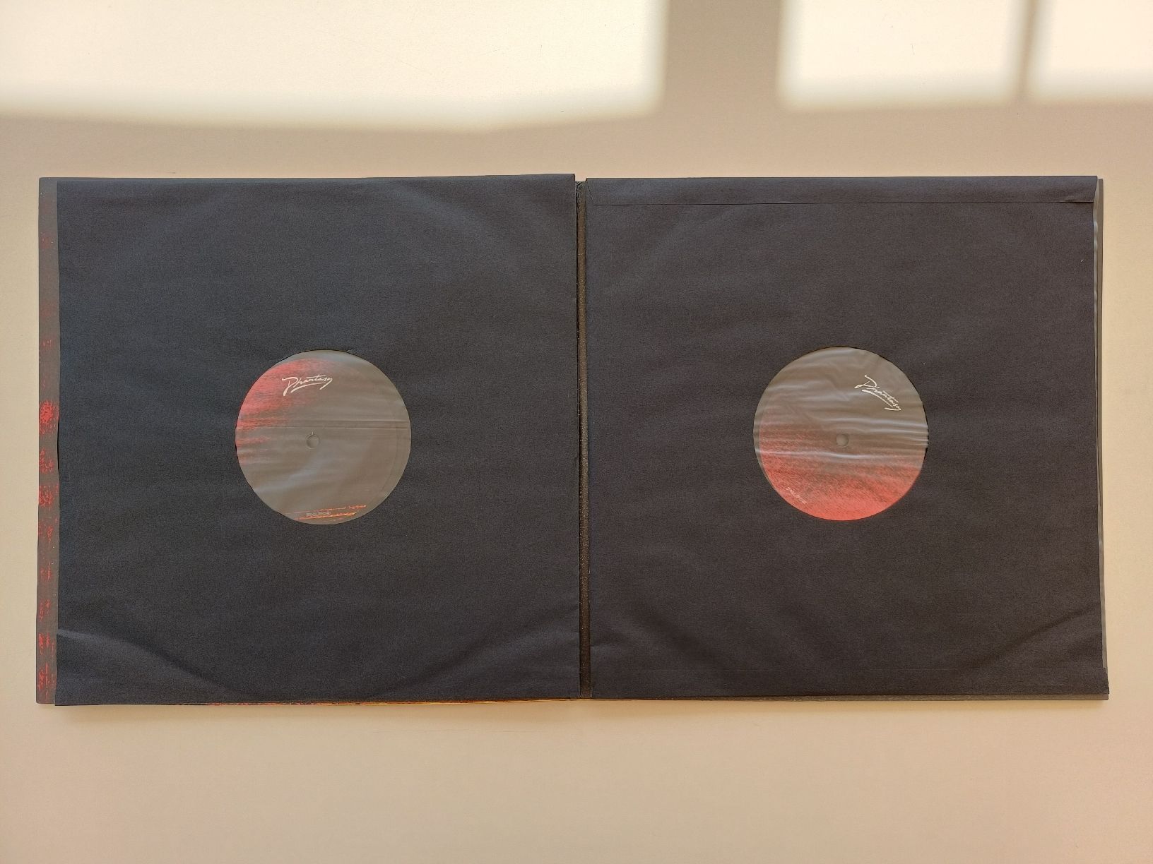 Dischi in vinile: Daniel Avery "Song for Alpha" LP(180g)x2 neufs – Nuovo e nell'imballaggio originale da Begnins venduto da Drastic-Sound 3
