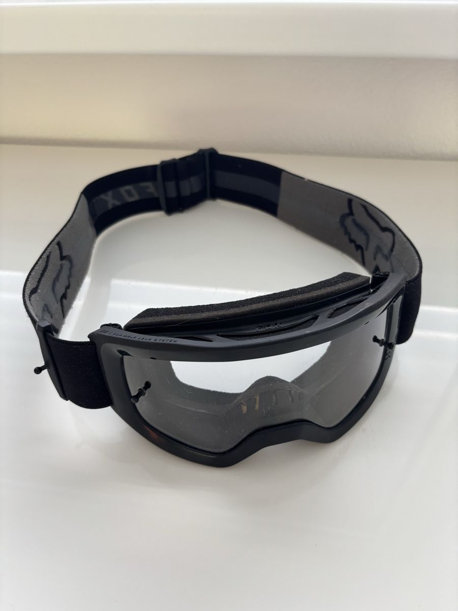 Fox Occhiali & Lenti: Kinder Bike Brille der Marke Fox – Usato da Küttigen venduto da cedione