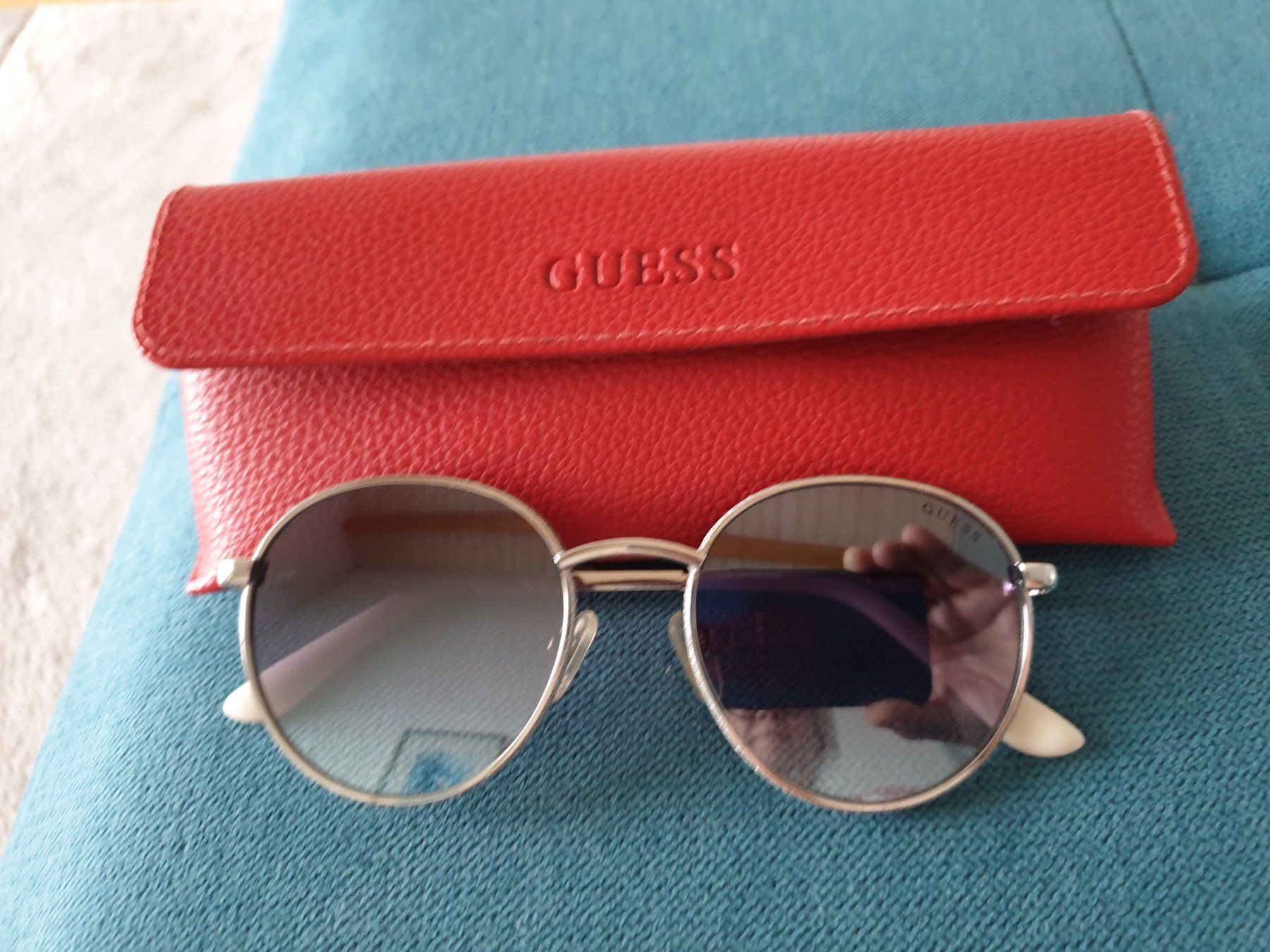 Guess Occhiali & Lenti: Guess Unisex Sonnenbrille – Nuovo (secondo la descrizione) da Lengnau BE venduto da Mango888