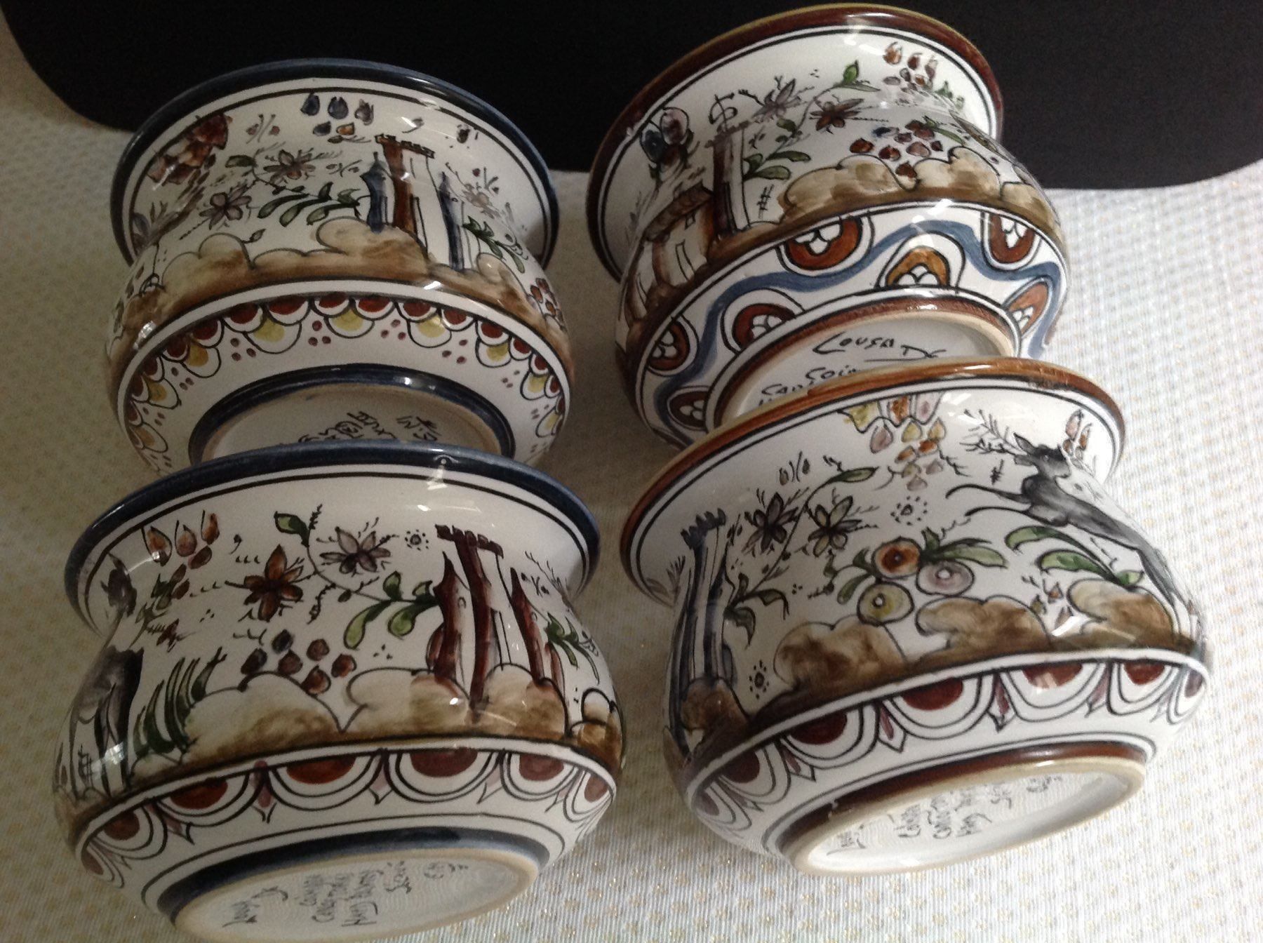 Tazze: Tasses - de Coimbra Portugal – Usato da Sion venduto da accroshoes