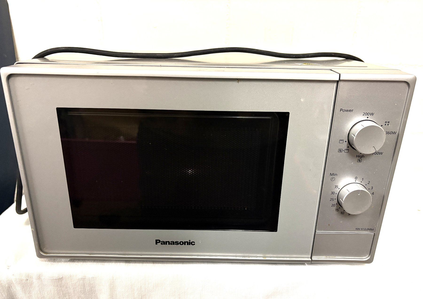 Elettrodomestici da cucina: Mikrowelle Marke PANASONIC – Nuovo (secondo la descrizione) da Glattbrugg venduto da Ariel012