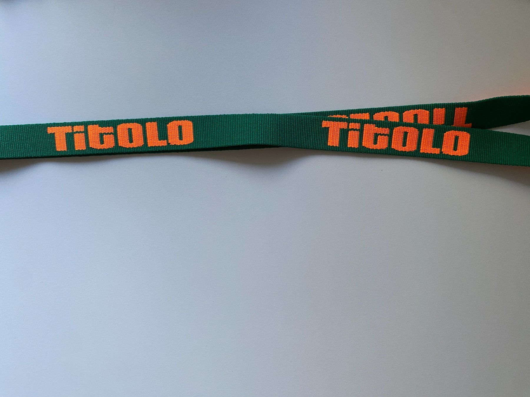 Adidas Porte-clés: 4 Neckbands/Key Holder – D'occasion à Gümligen par Vicky2 1