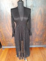 Spitzenkleid . sexy . schön geschnitten . S .