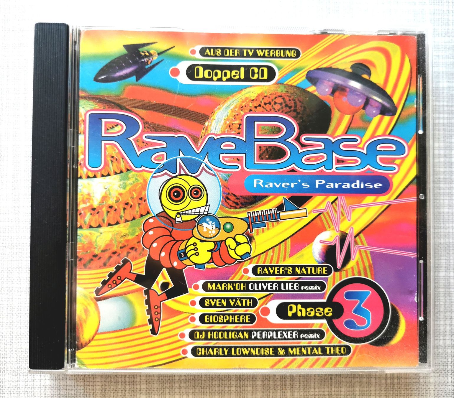 CD: RaveBase - Raver's Paradise, Phase 3 - (2 CD) – Usato da Basel venduto da Scarrabus