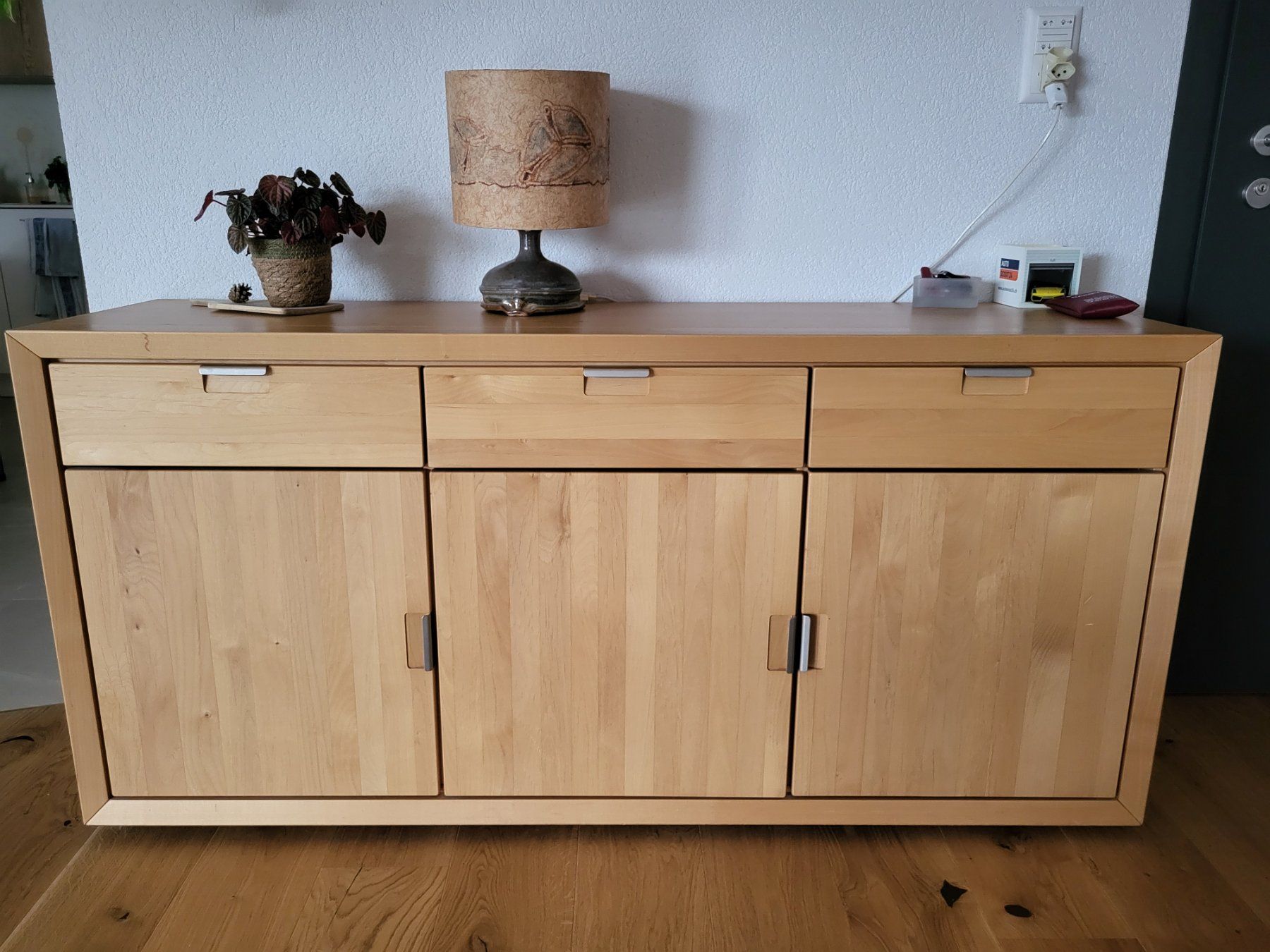 Cassettiere: commode bois massif – Usato da Courchapoix venduto da aubryschaffner