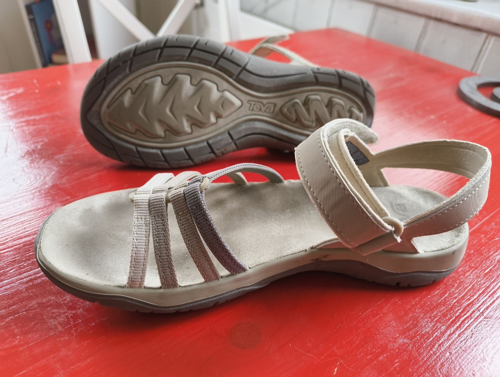 Teva Chaussures femmes: Sandale - Teva – D'occasion à Jona par Blume25 2