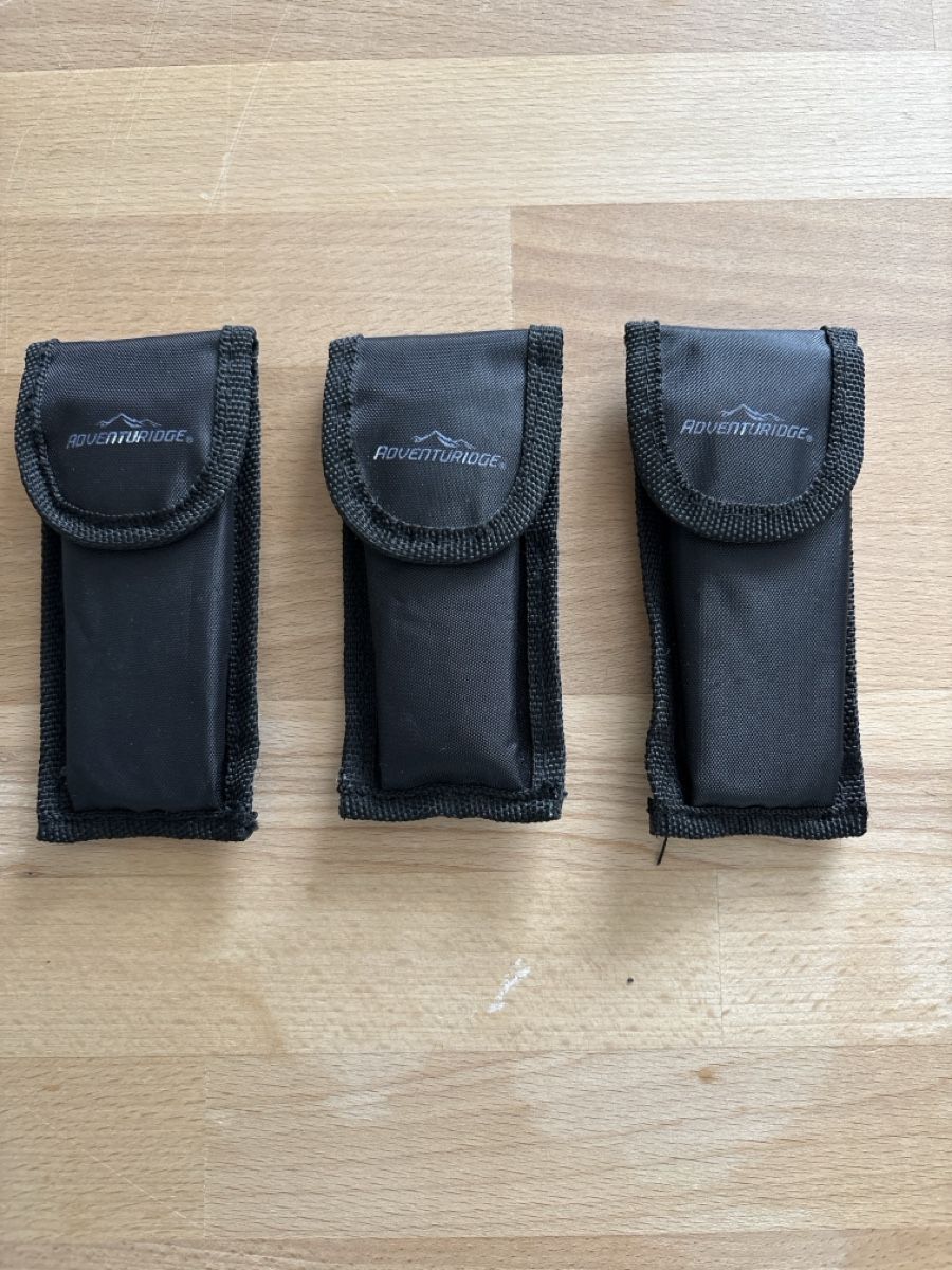 Coltelli tascabile: 3 Sackmesser aus einer Sammlung mit Gürteltaschen – Nuovo (secondo la descrizione) da Basel venduto da Fischstabli