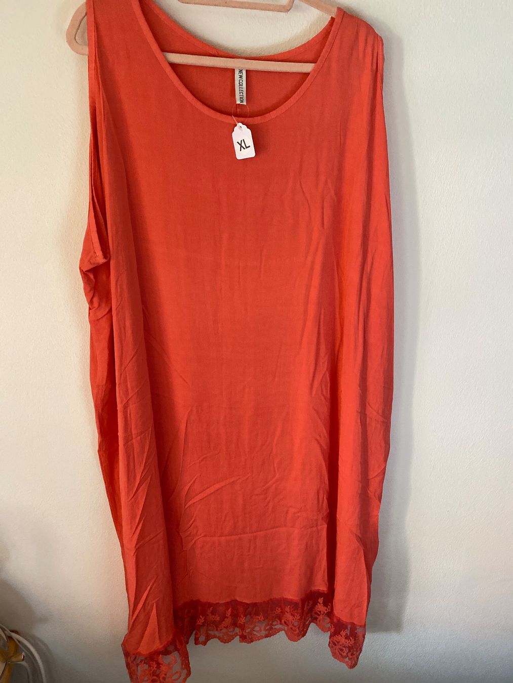 Vestiti: SOMMER KLEID DAMEN -MIT SPITZEN-ROT – Nuovo e nell'imballaggio originale da Meienried venduto da ManuelaBoutique 4