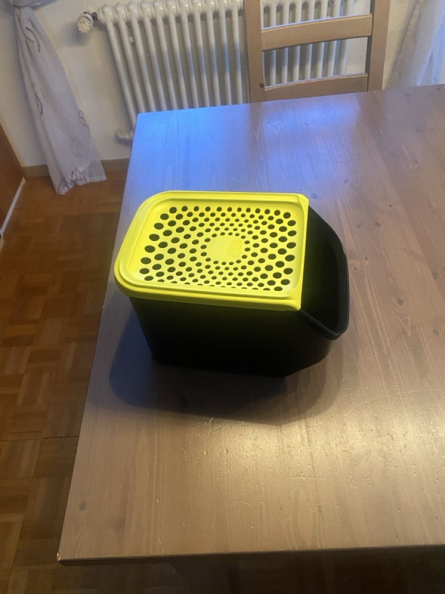 Tupperware Recipients et similaires: Tupperware Gemüsebox / onion smart – Neuf (Voir description) à Dottikon par JP_13 4