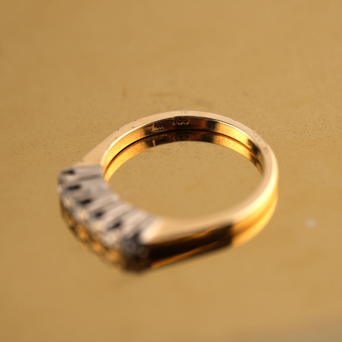 Anelli: Goldring 18K mit Diamanten – Usato da Basel venduto da Vip24 4