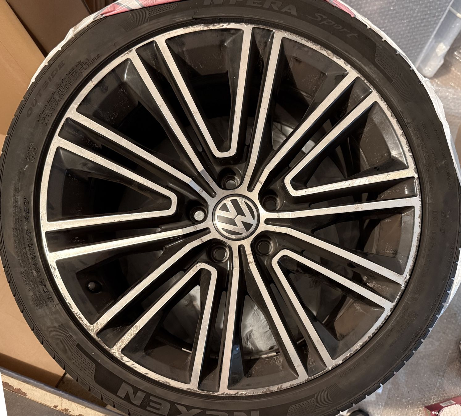 Volkswagen Pneus & Kompletträder: 4 Original VW 18" Alufelgen mit Sommerreifen – Top Zustand – Gebraucht aus Urdorf von sam.v.furrer 2