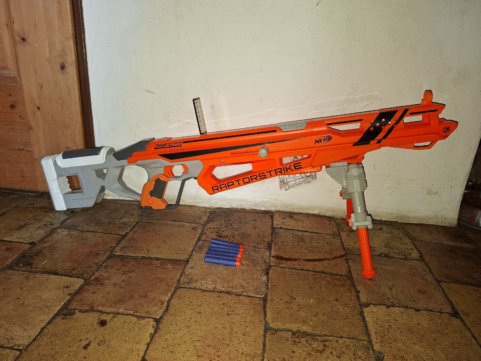 Nerf Giocattoli: Nerf Accustrike Raptorstrike – Usato da Villmergen venduto da Moluck554