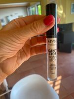 Concealer Nyx Can’t stop won’t stop neuf