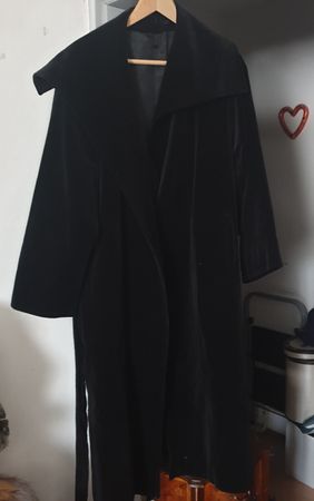 Wallis Exclusive, schöner Samtmantel Gr. 10