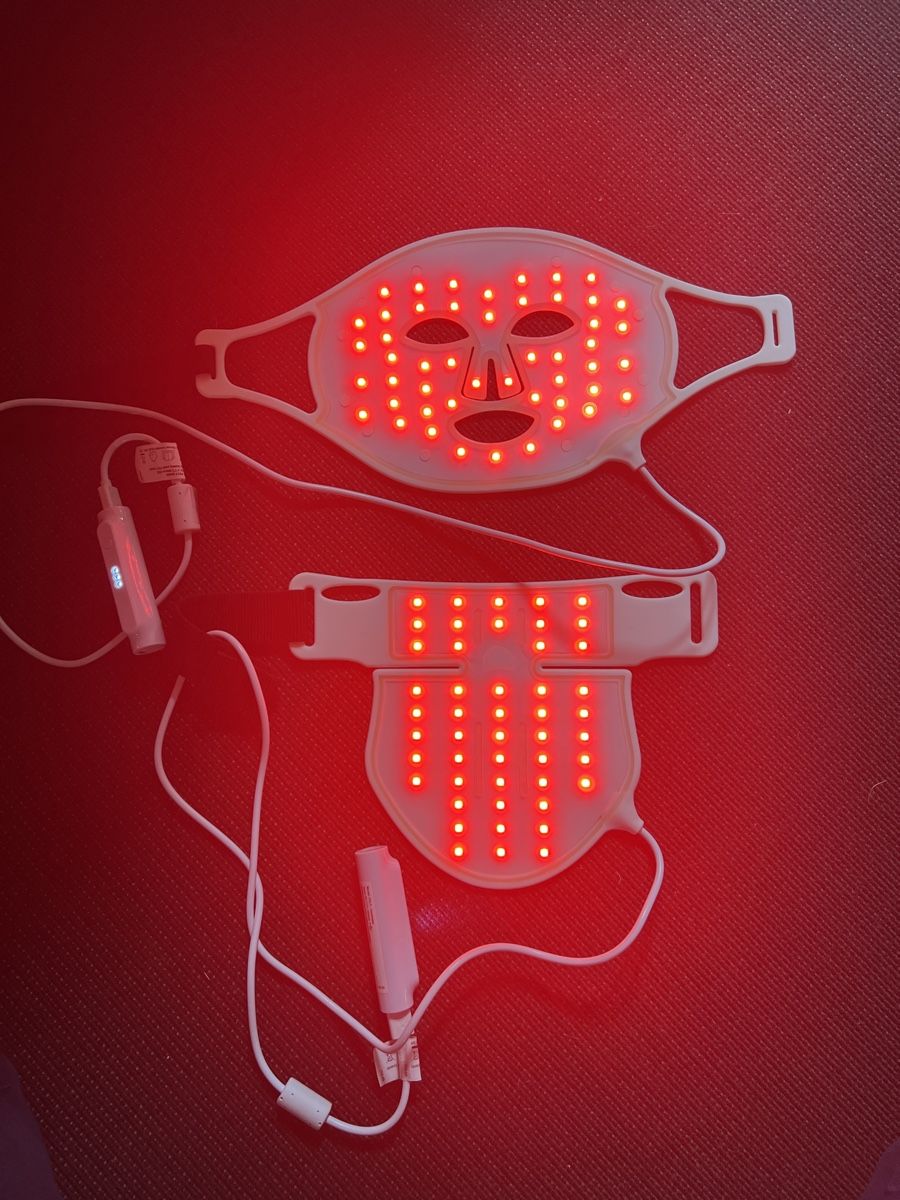 Protezione per viso e udito: Rio LED Gesichts- und Décolletage Masken – Usato da Wolfwil venduto da Vessie 7