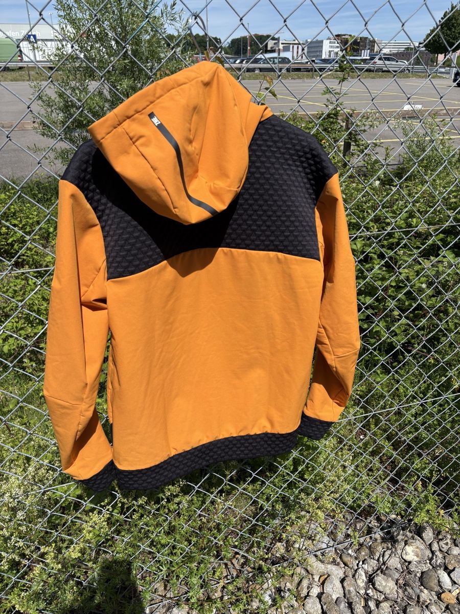 Adidas Giacche: Adidas Sportjacke Orange Gr. M – Usato da Glattbrugg venduto da Pischte.Brockenhaus 5