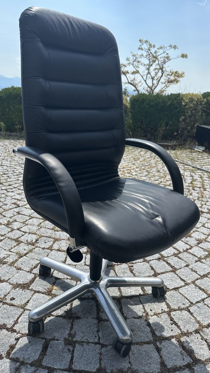Sedie: Office Chair Black – Usato da Bougy-Villars venduto da ybaum