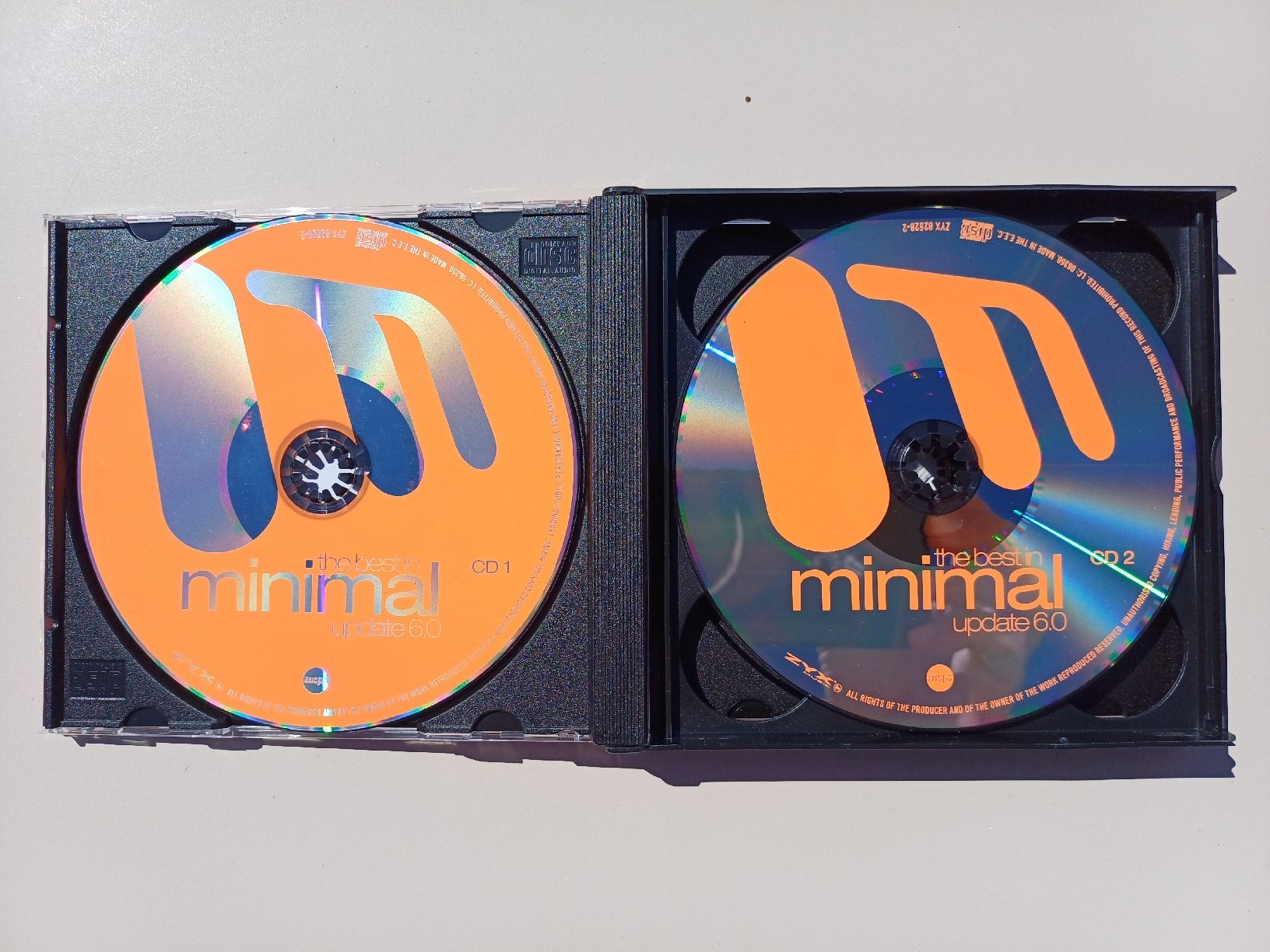 CD: The Best in Minimal - Update 6.0 - CDx3 – Usato da Begnins venduto da Drastic-Sound 3