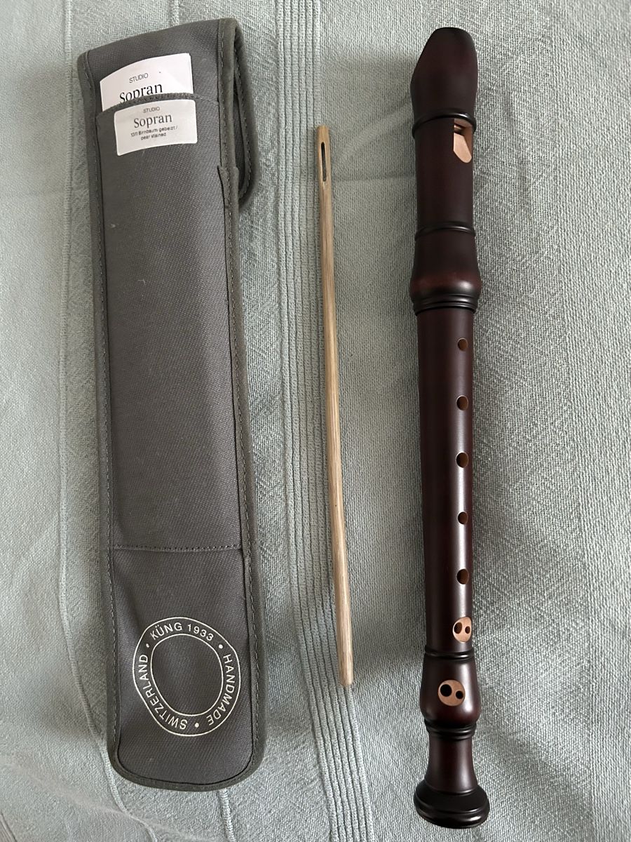 Strumenti musicali: Blockflöte Küng mit Etui und Heft – Usato da Vilters venduto da Nohausi77