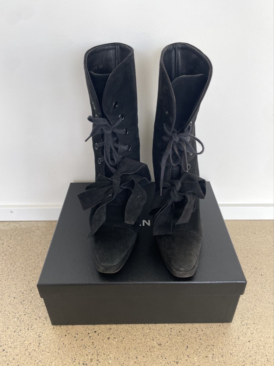 Chanel Damenschuhe: Chanel vintage Runway Boots – Gebraucht aus Stäfa von Nicole093 2