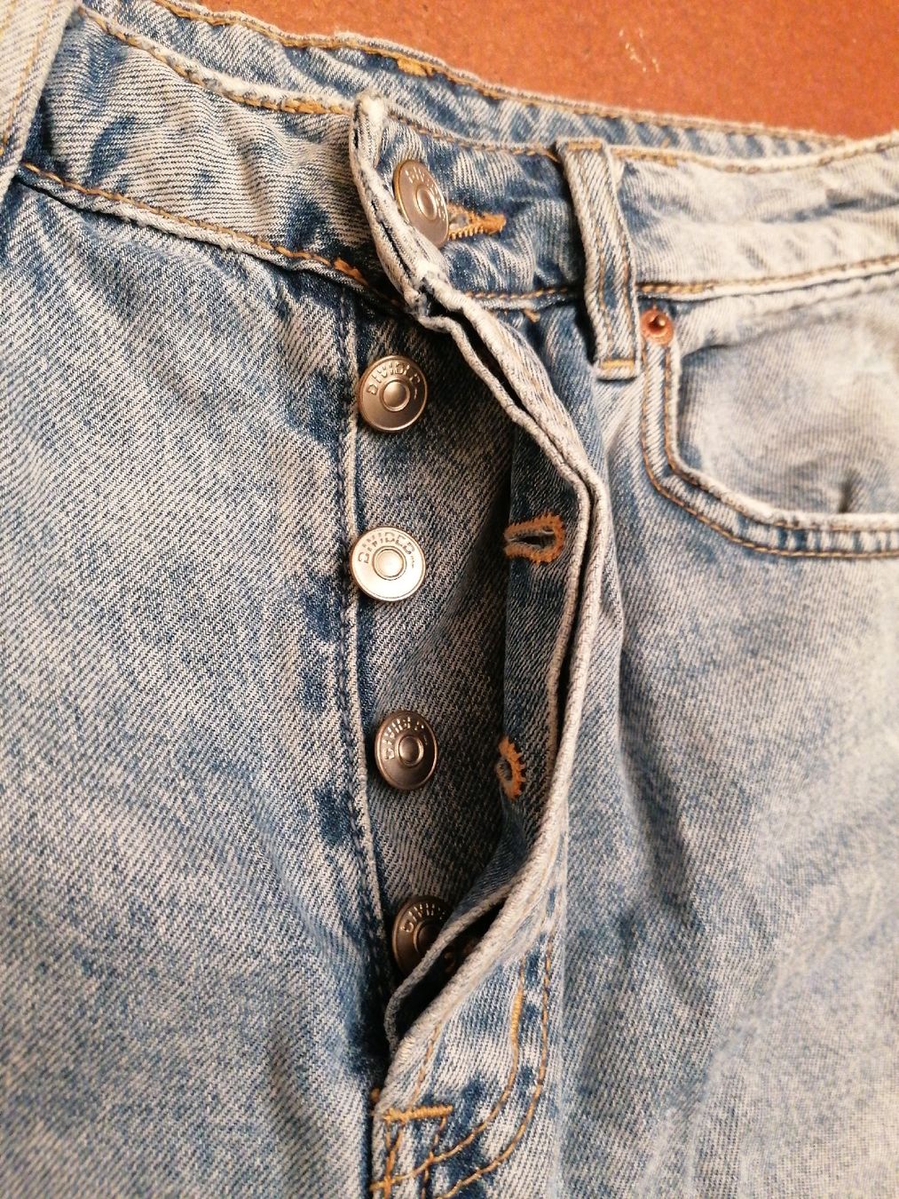 H&M Jeans: Jeans divided 38 – Usato da Solothurn venduto da Shanty.20 2