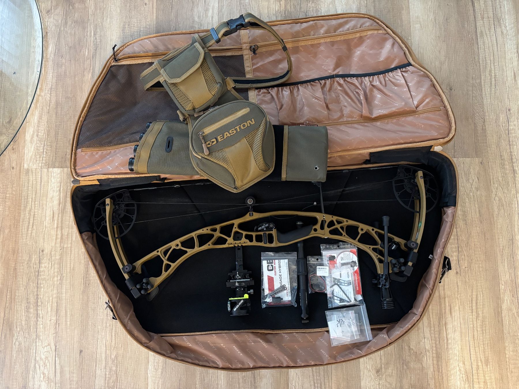 Hoyt Tiro con l'arco: Compound Rechts Alpha 33X RH Hoyt Bogen – Usato da Glashütten venduto da heinz075 1
