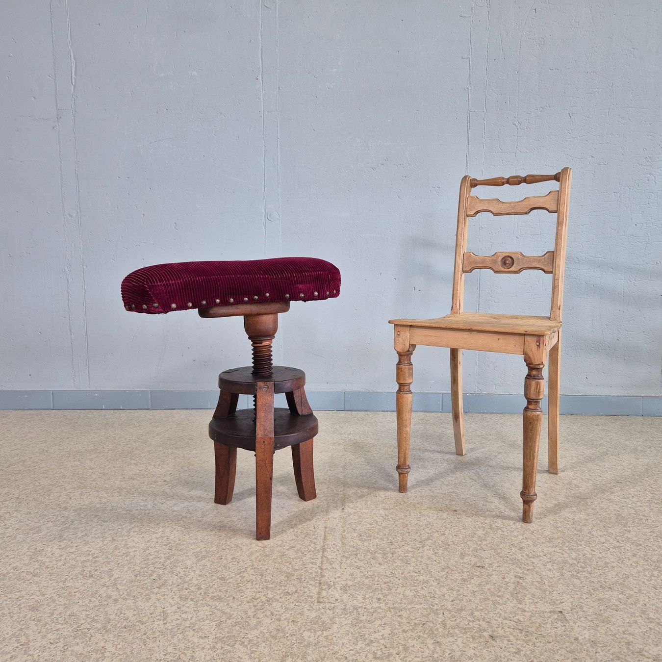 Sgabelli: Antik Piano Stool Klavierhocker Sattelhocker Hocker – Usato da Nottwil venduto da Wondewa-Shop 2