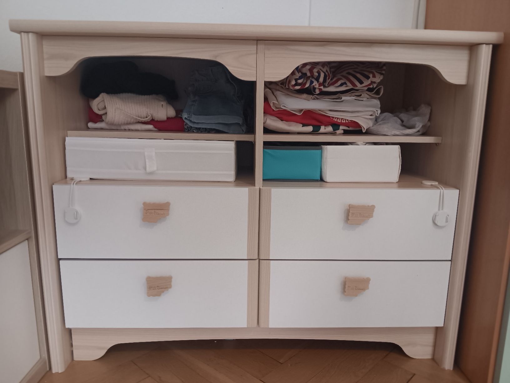 Wickeltisch & Zubehör: commode table à langer modulable – Gebraucht aus Lausanne von Grabock