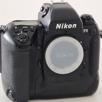 Nikon F5 