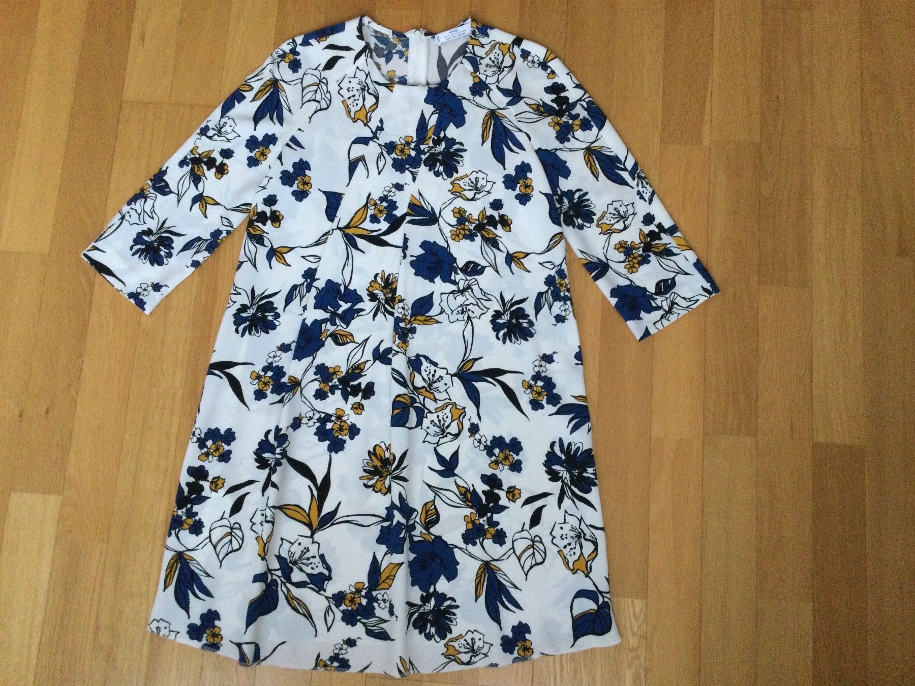 Mango Vestiti: Trapez Kleid XS Robe trapèze MANGO – Usato da Zürich venduto da Janakpur 1