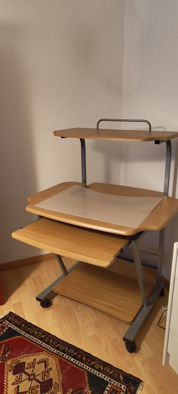 Scrivanie: Bürotisch – Usato da Seuzach venduto da lele34 1