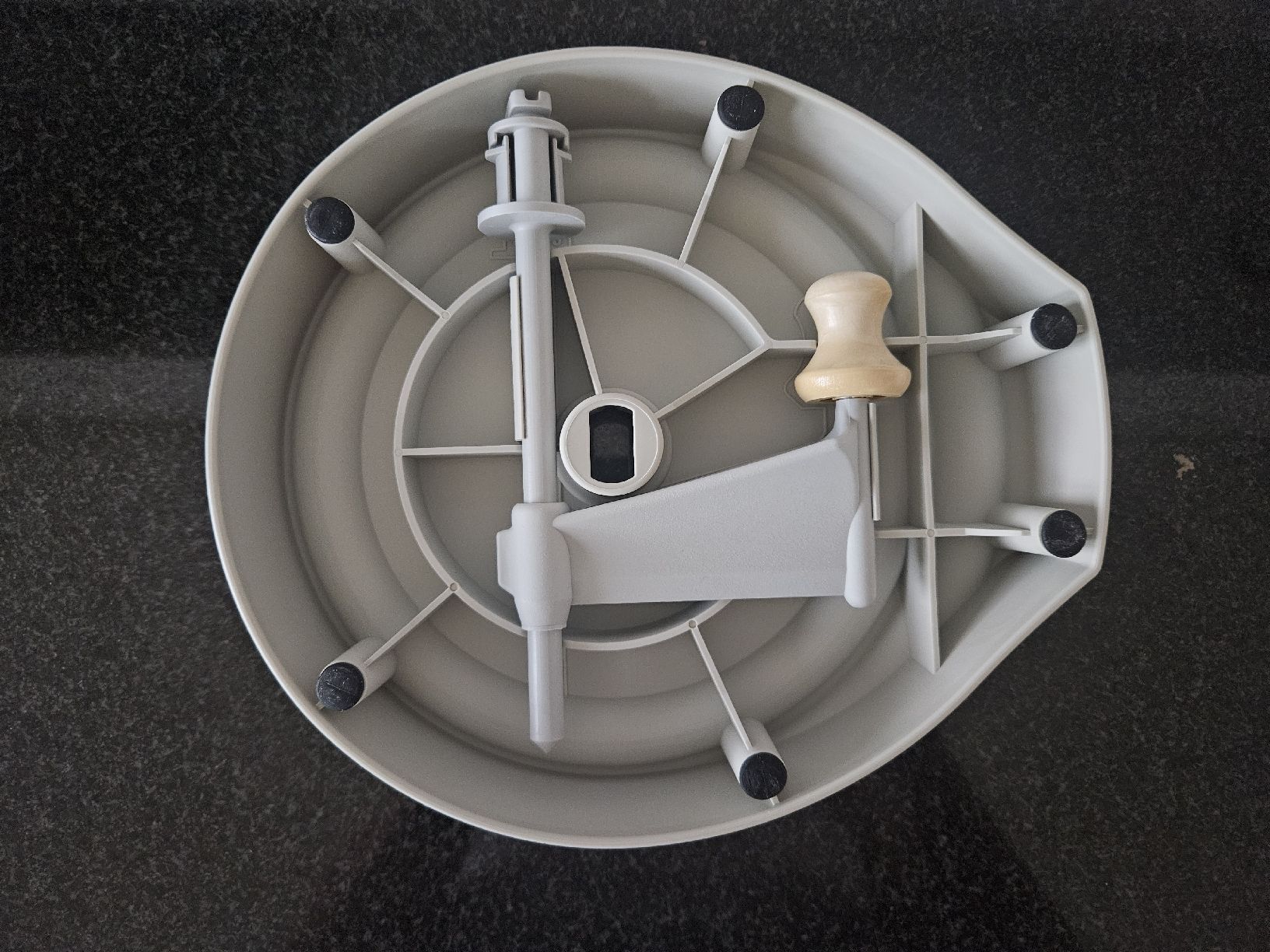 Elettrodomestici da cucina: Girolle Classic en plastique, neuve – Nuovo e nell'imballaggio originale da Morges venduto da Mlle_Croft_91 3