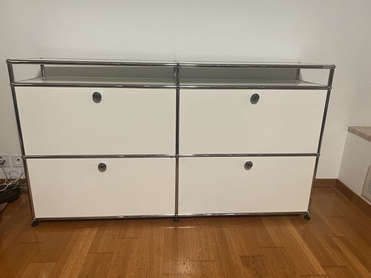 USM Étagères: Original USM Haller Sideboard weiss 4 – D'occasion à Neuheim par ann_lp22
