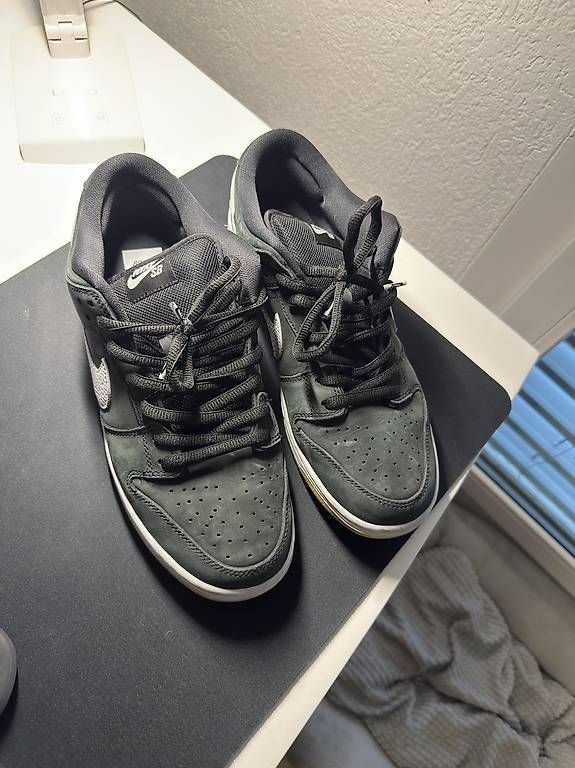 Scarpe da uomo: Nike Dunk Low Grey/White | US12 – Usato da Mellingen venduto da pipulin111