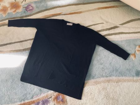 Magnifique pull noir Georges Rech 100% pure laine, t. S