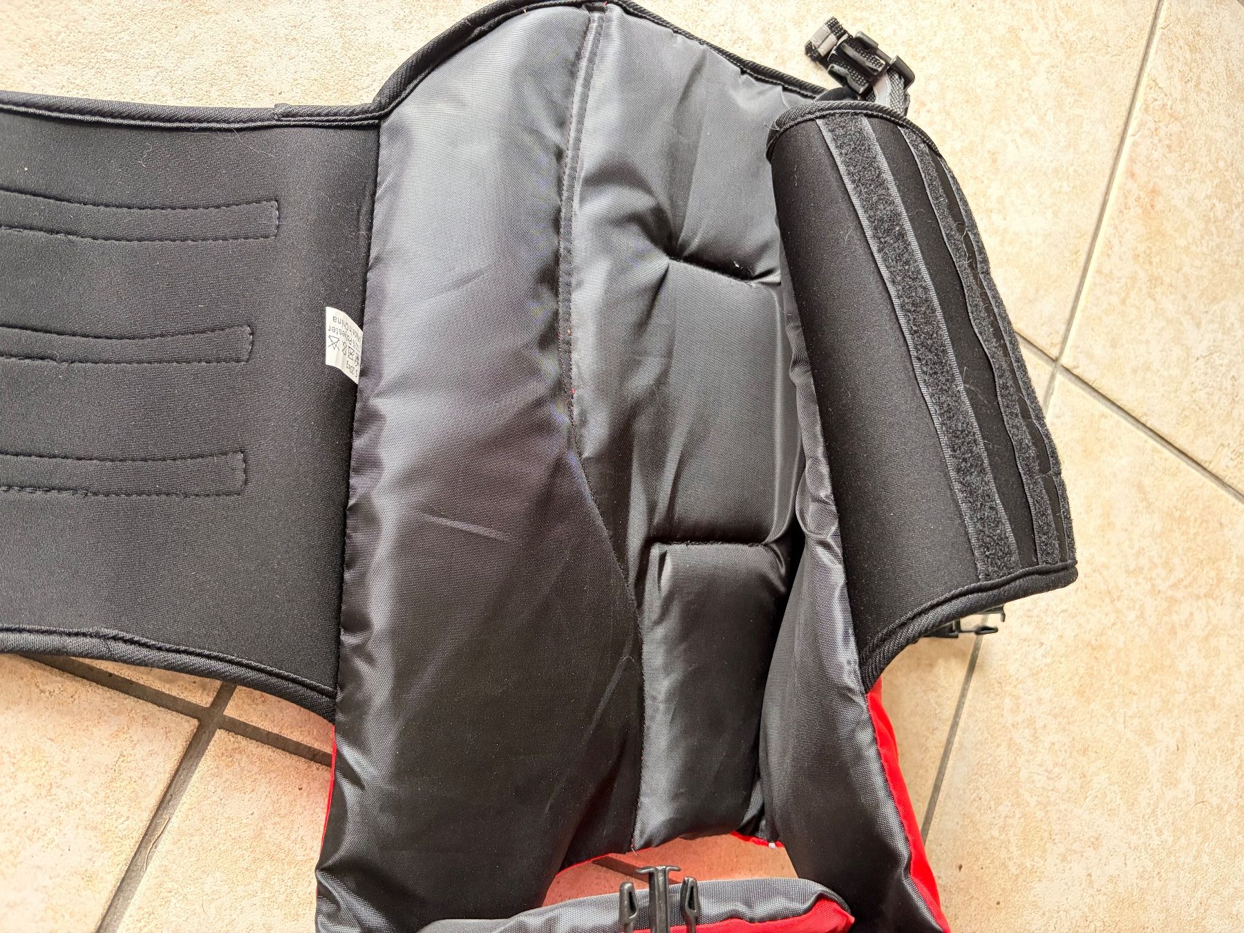 Giubbotti di salvataggio: schwimmweste für Hunde. Medium , Small – Usato da Aarburg venduto da Mel_zs28 3
