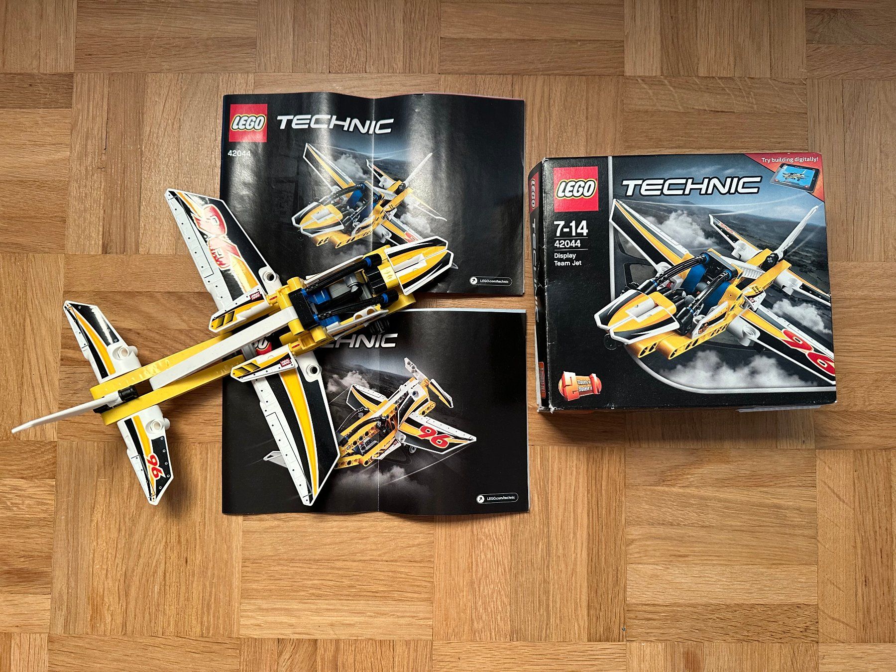 Lego Kit di costruzioni: LEGO Technic Display Team Jet 42044 – Usato da Winterthur venduto da nelead 1
