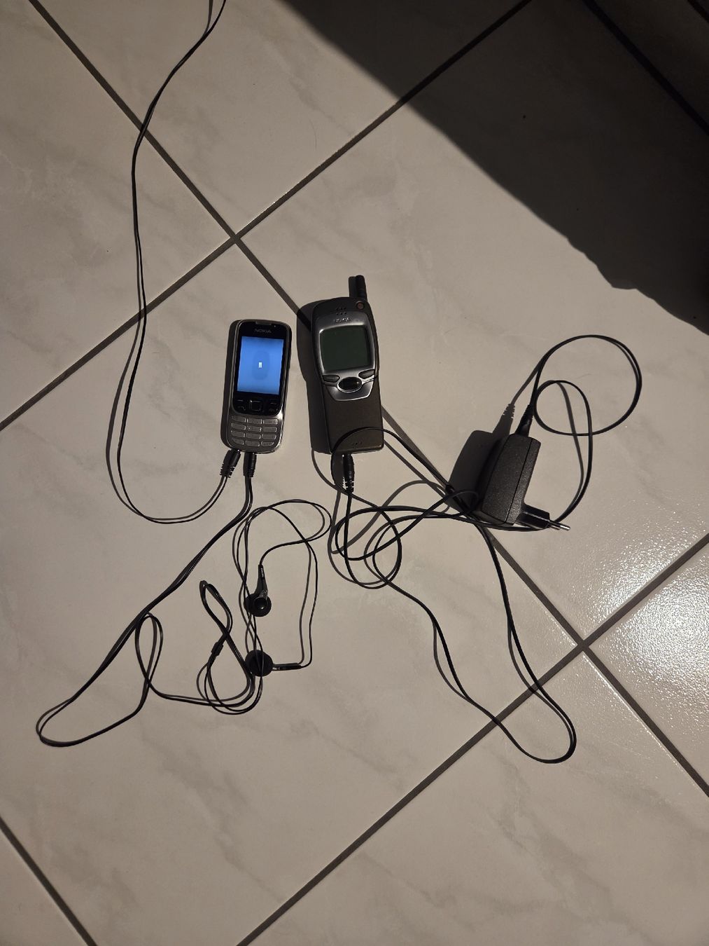 Nokia Telefoni cellulari / Smartphones: Nokia Handy – Usato da Menzingen venduto da Yami1 1