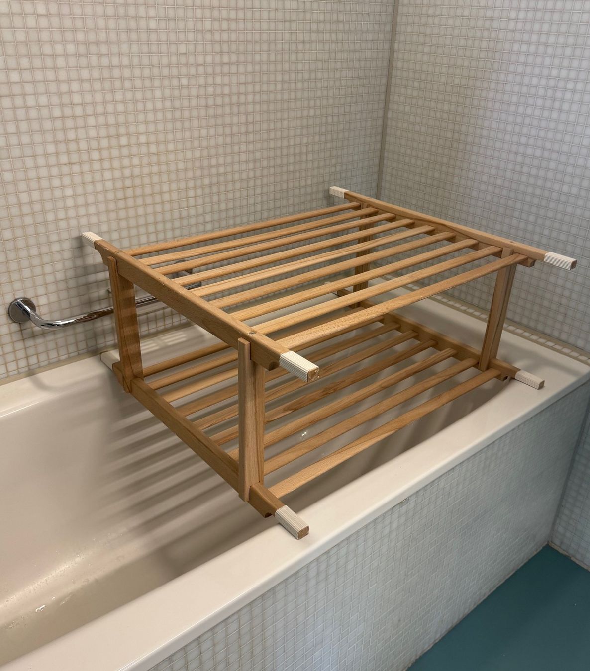 Fasciatoi & Accessori: Badewannenrost – Usato da Zürich venduto da Stopfgans