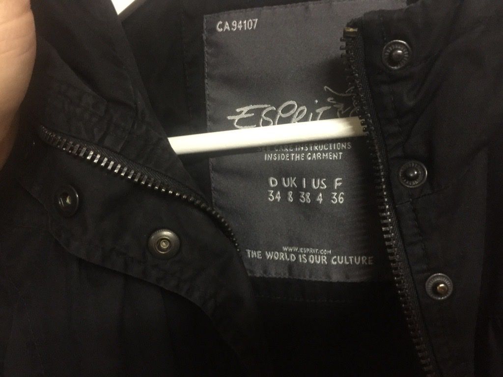 Esprit Giacche: Esprit Frühlings / Übergangsjacke – Usato da Unterlunkhofen venduto da cleopatra87 1